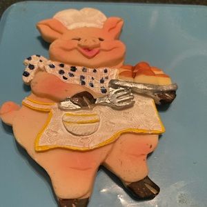 Pig cooks magnets make nice gift for pig lovers